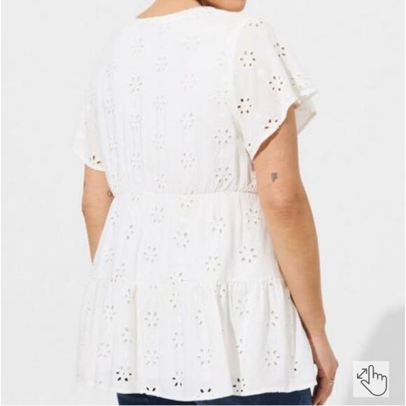 Torrid White Eyelet Babydoll Blouse. Size 3X. - Picture 3 of 11